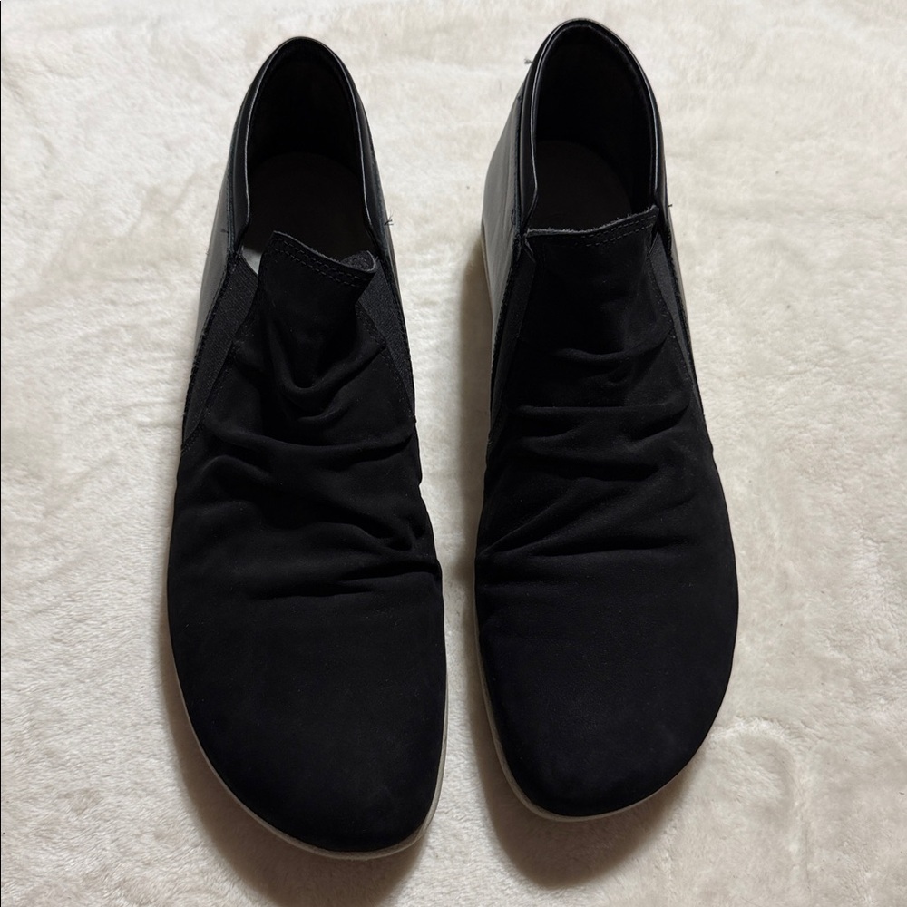Naot Womens Terehu Black Chelsea Boots EUR 41 Medium (B, M) L10